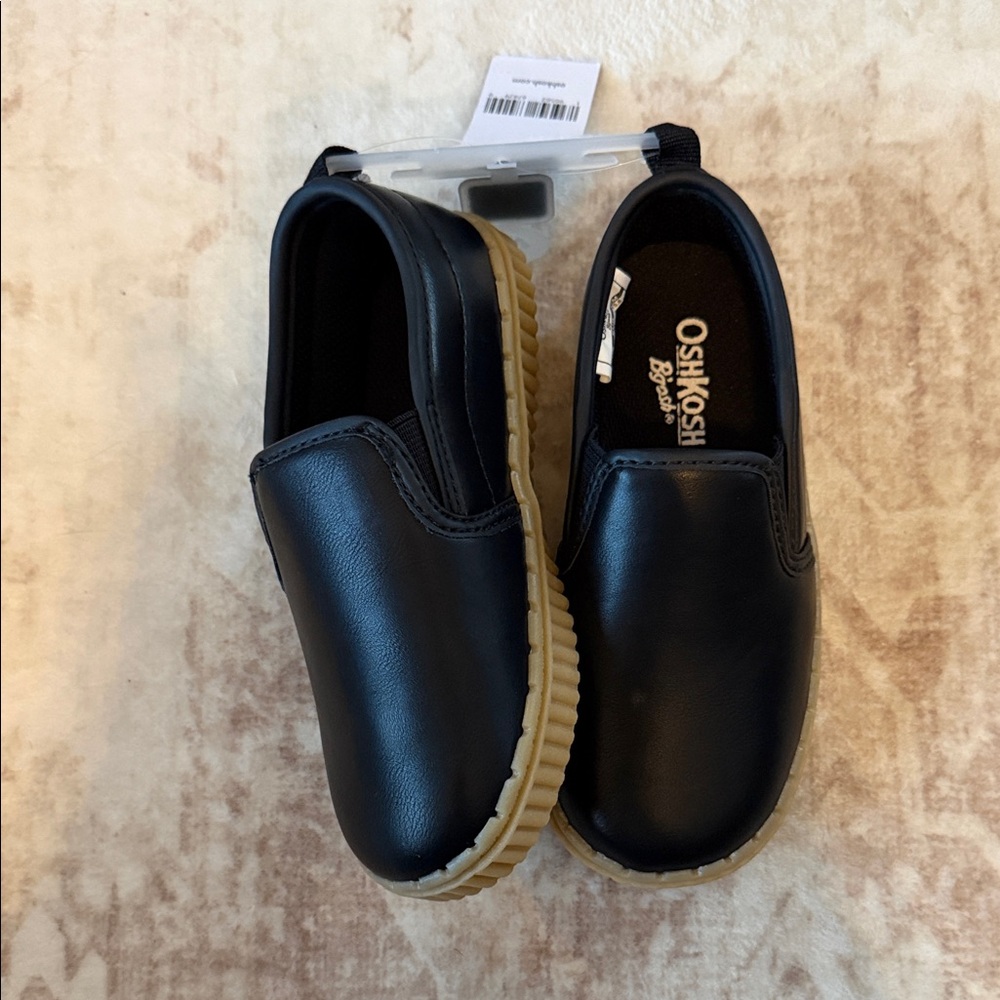 OshKosh B'gosh Kids Black and Tan Slip-On Dress Shoes